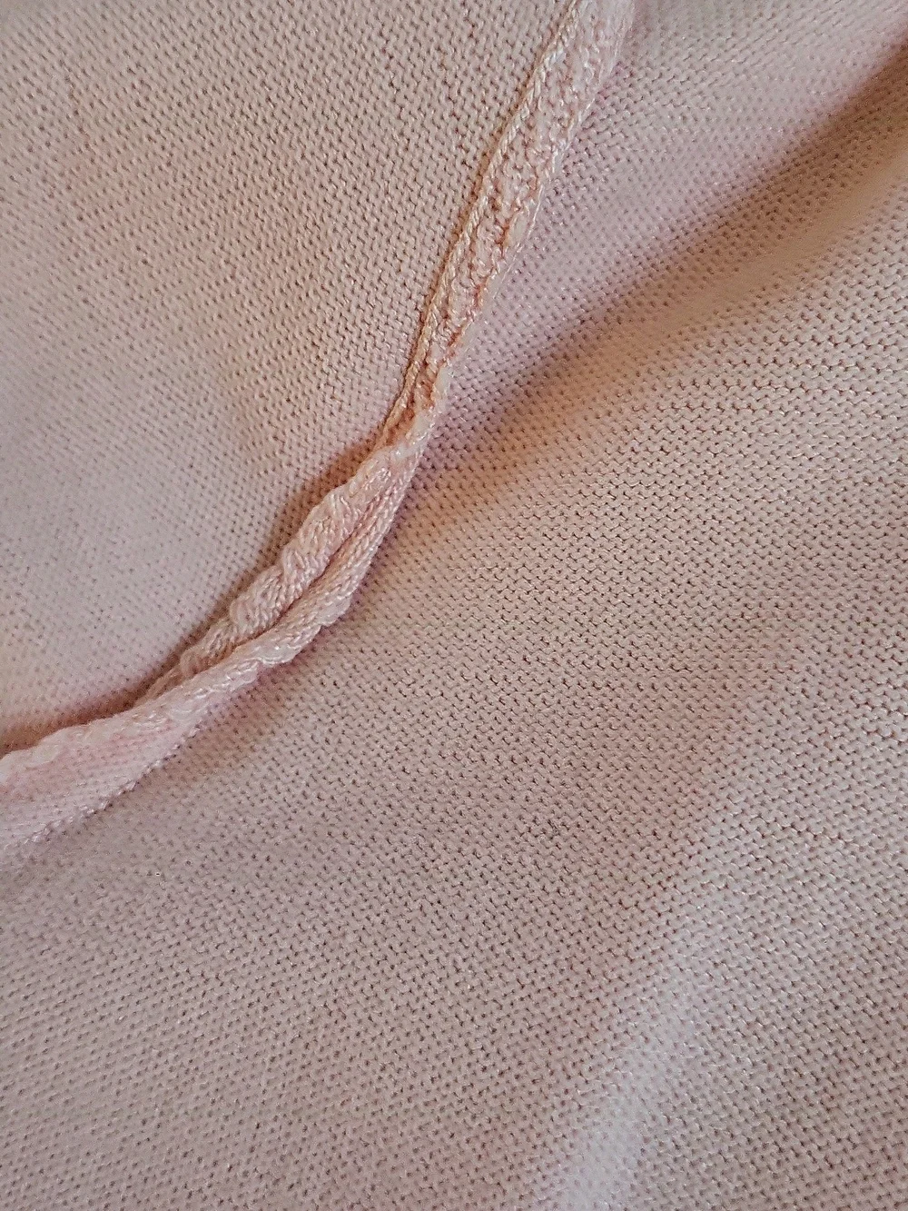 Prada Pink Logo Short-Sleeve Knit Top 20 Across 21 Up & down - Picture 10 of 12